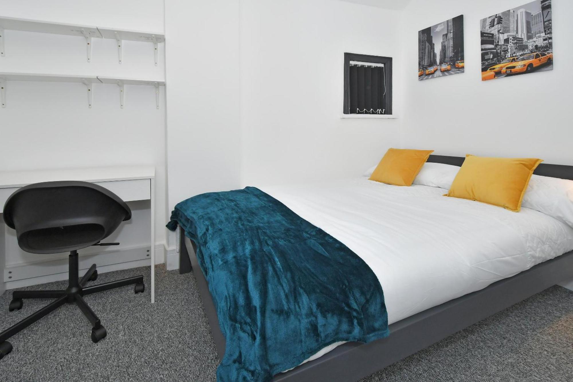 Townhouse @ 202 Walthall Street Крю Екстериор снимка