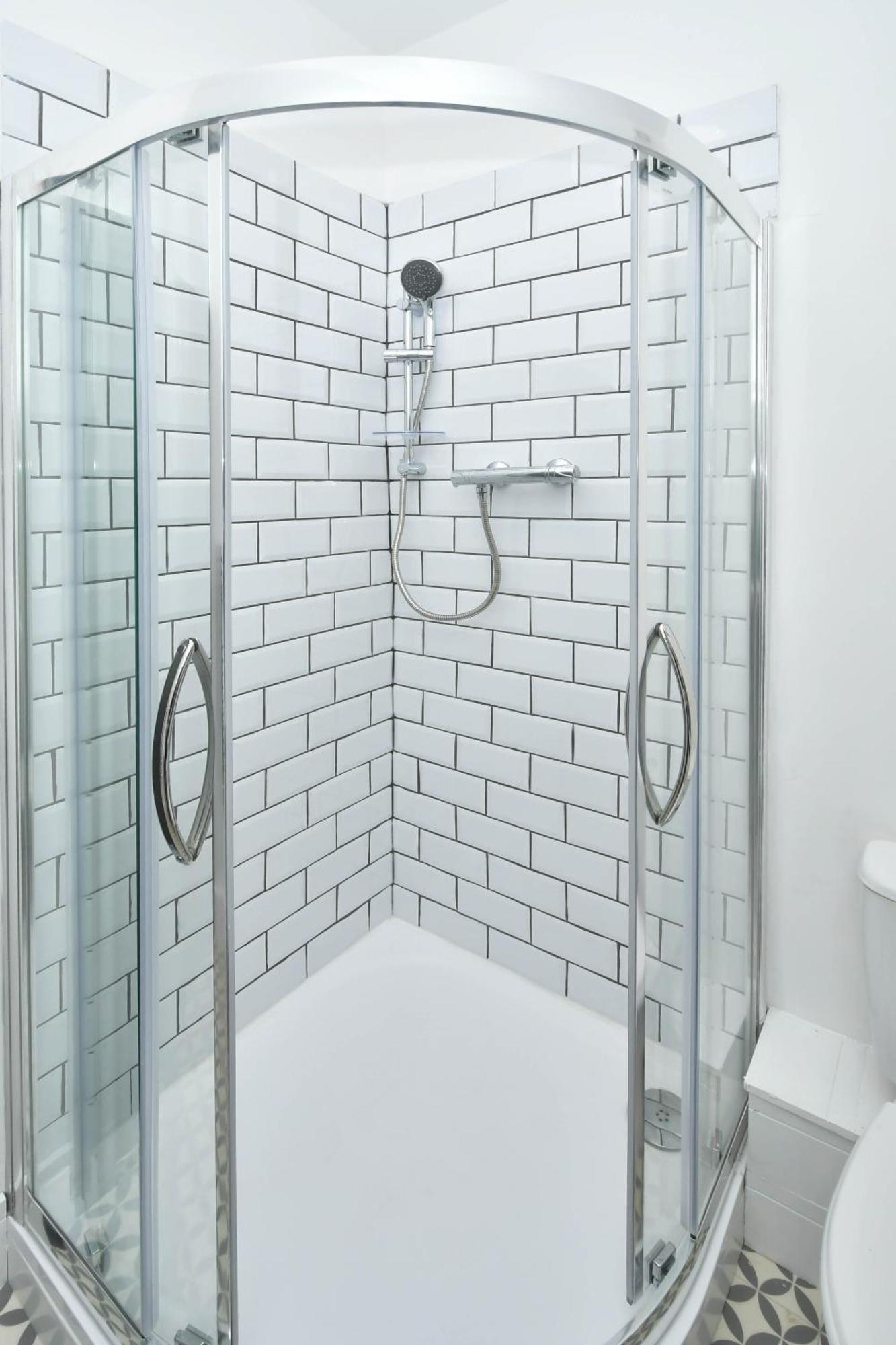 Townhouse @ 202 Walthall Street Крю Екстериор снимка